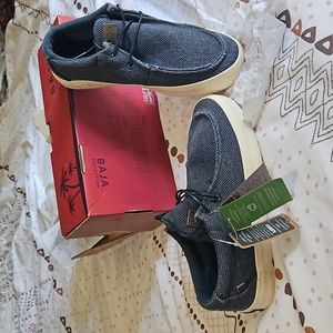 NWT  LAMO CANVAS SHOES